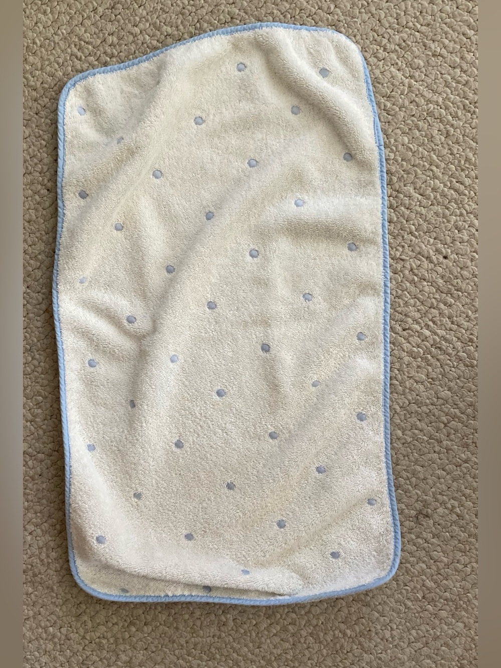 Yves Delorme vintage hand towel - Picture 5 of 6